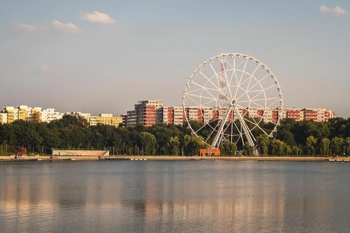 Appartamento Sunshine - New & Quiet 1Br Apt, Business Area, Close To Airport, Highway A3, Subway Bucarest